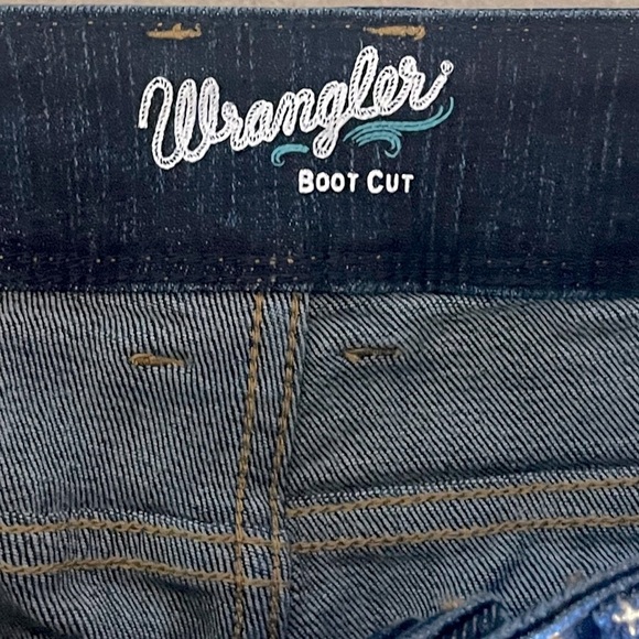 Like New Wrangler Retro Sadie Low Rise Bootcut Jeans Size 5 - Picture 9 of 10
